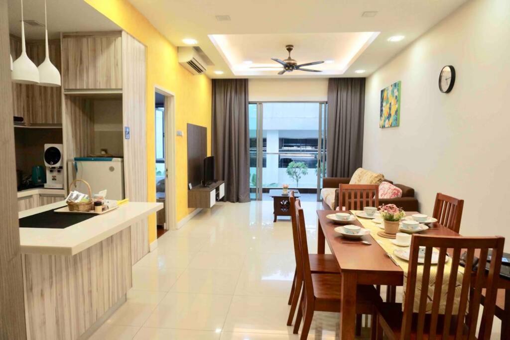 Condo In Imago Mall 亚庇最大商场imago楼里公寓 코타키나발루에서가장큰쇼핑센터아파트 Exterior foto